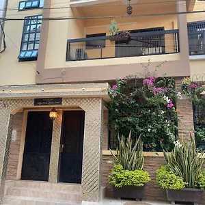 Adja Binta Kane Sour Appartement